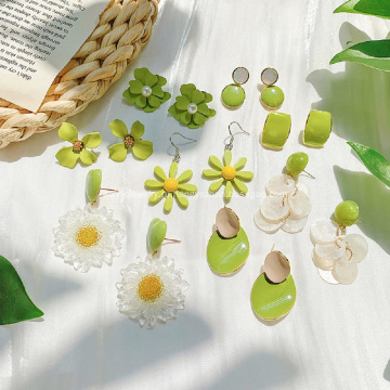 Серьги-гвоздики с зеленым цветком авокадо, свежие милые летние серьги, ювелирные изделия, креативный дизайн, женские акриловые серьги, подарки